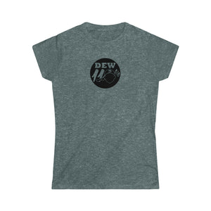 women's softstyle dew110 black print logo tee